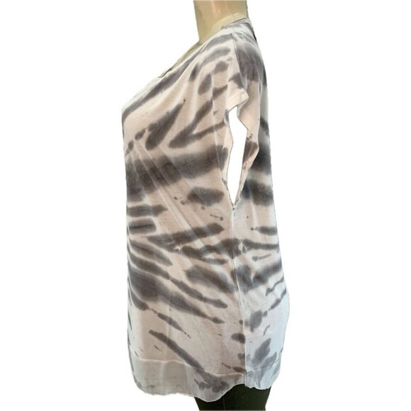C&C California L Gray- Cream Tie-Dye Mesh Crew Neckline Mesh Step-Hem Muscle Tee - Picture 5 of 6